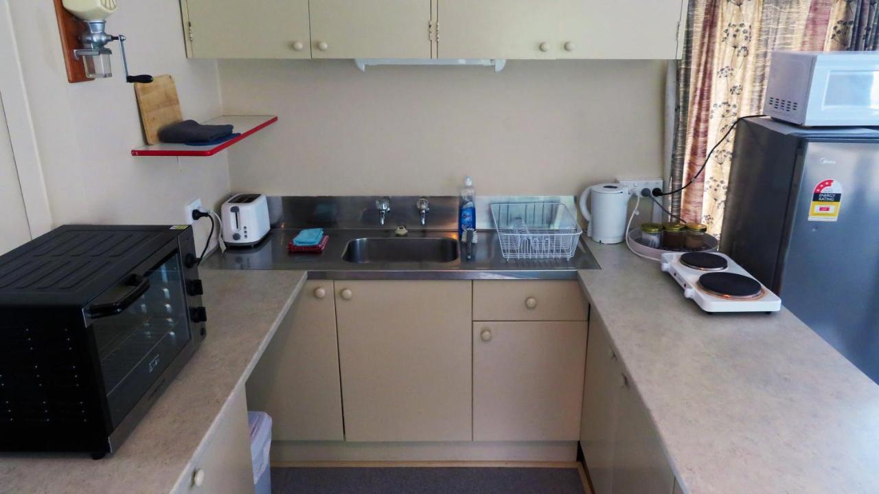 Riverside Accommodation Karangahake Екстериор снимка