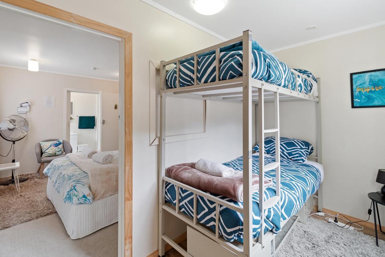 Riverside Accommodation Karangahake Екстериор снимка