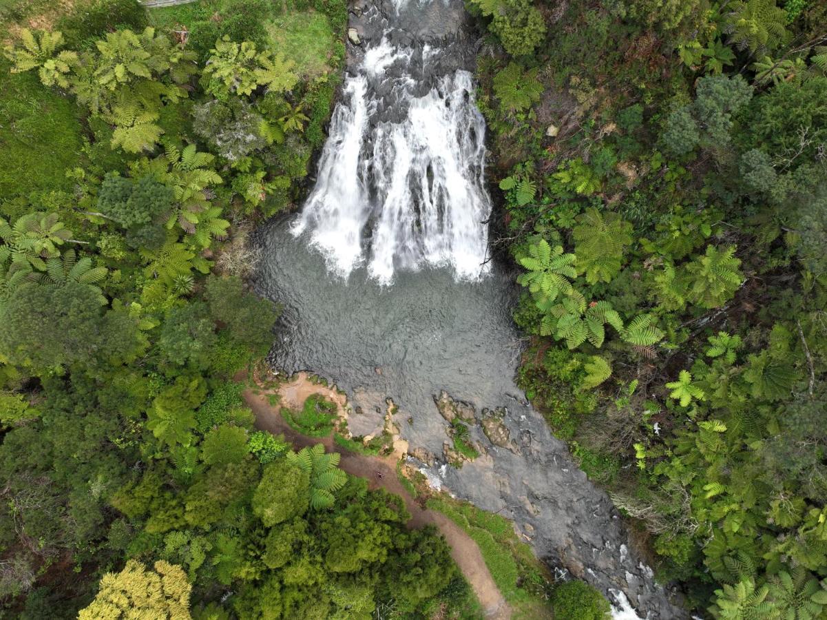 Riverside Accommodation Karangahake Екстериор снимка